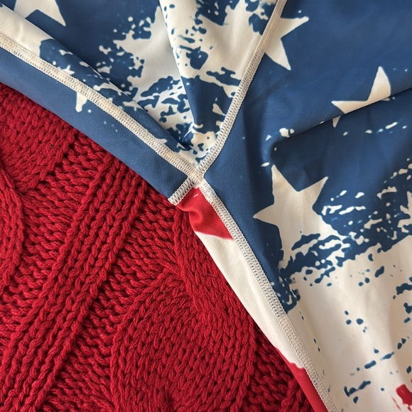 Constantly Varied Gear CVG Marrixan Flag Capri Leggings Sz XL! - Picture 3 of 5